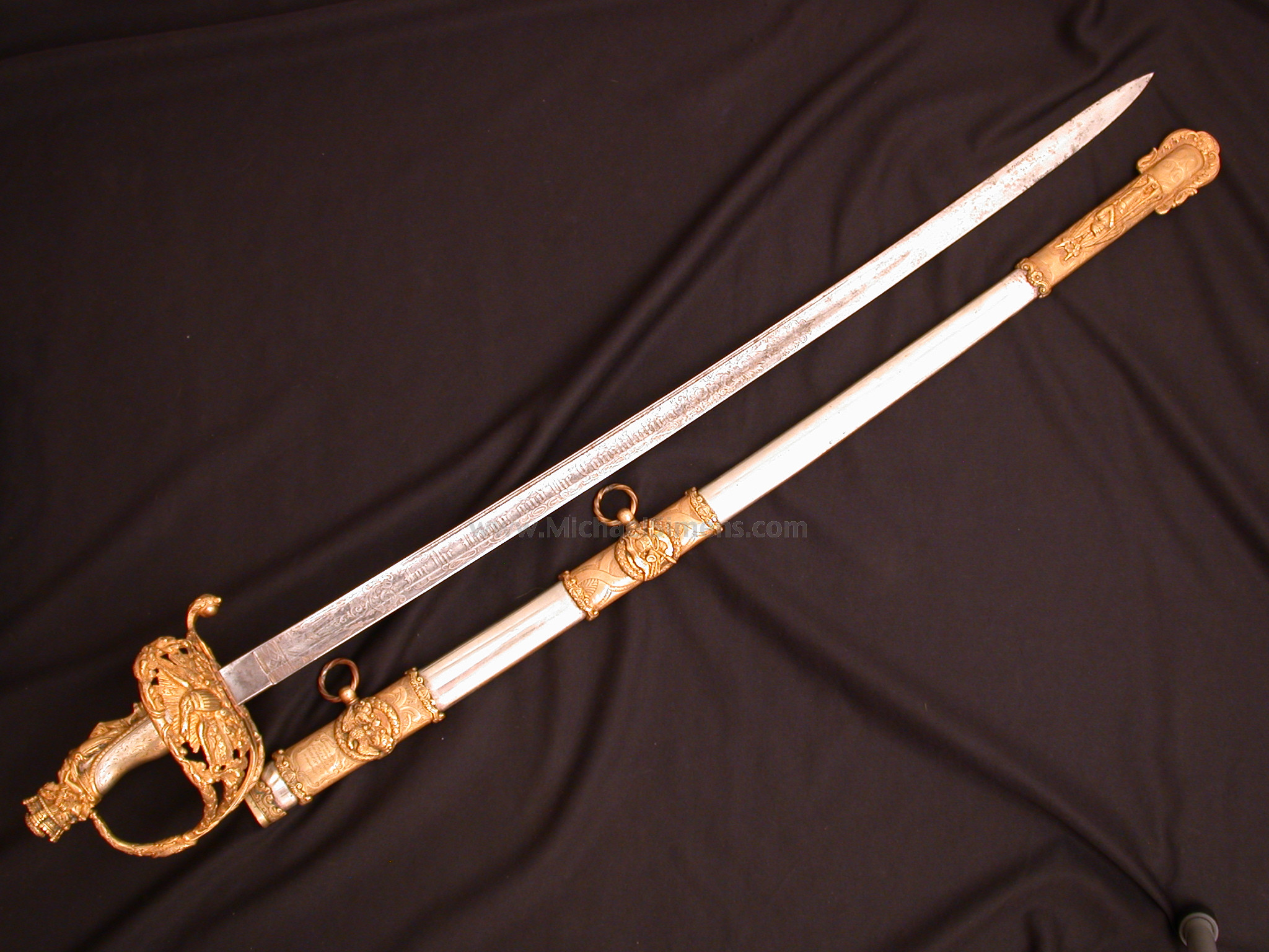 CIVIL WAR PRESENTATION SWORD